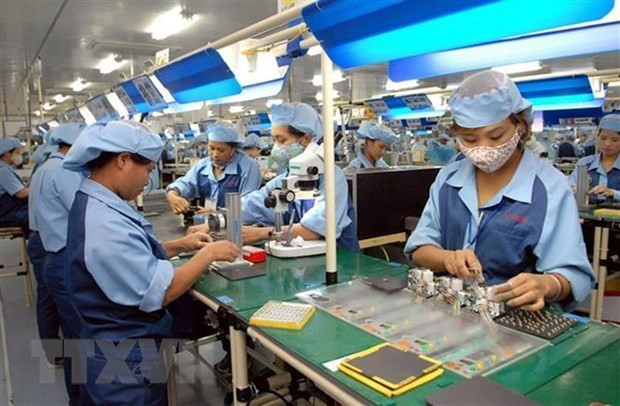 Foreign capital still heads to manufacturing, processing